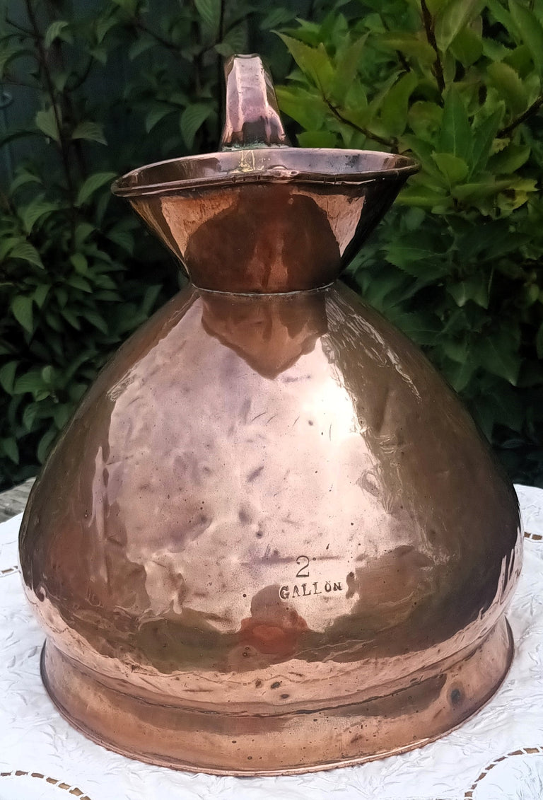 Georgian 2 Gallon Copper Harvest Measure