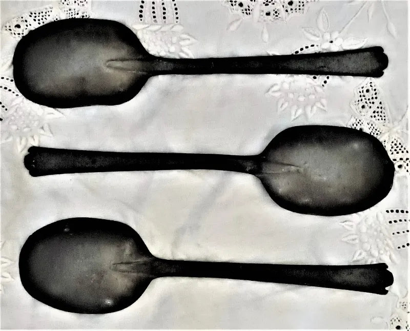 Antique English Georgian Oak Spoon Rack with 3 Pewter Trefid Spoons