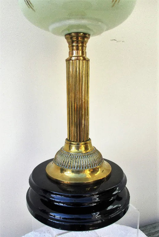 Antique English Victorian Brass Oil Lamp
