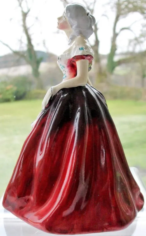Vintage Arthur Bowker English Porcelain Figurine ~ 