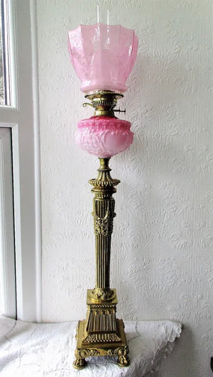 Antique English Victorian Brass Banqueting Oil Lamp