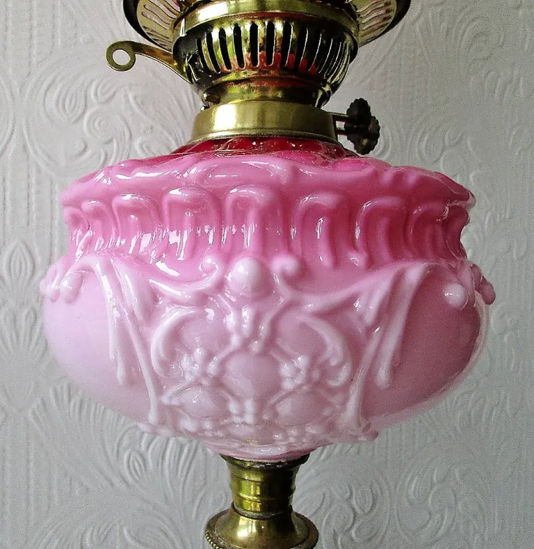 Antique English Victorian Brass Banqueting Oil Lamp