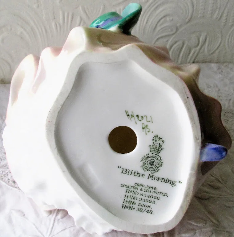 Vintage Royal Doulton Porcelain Figurine ~ 