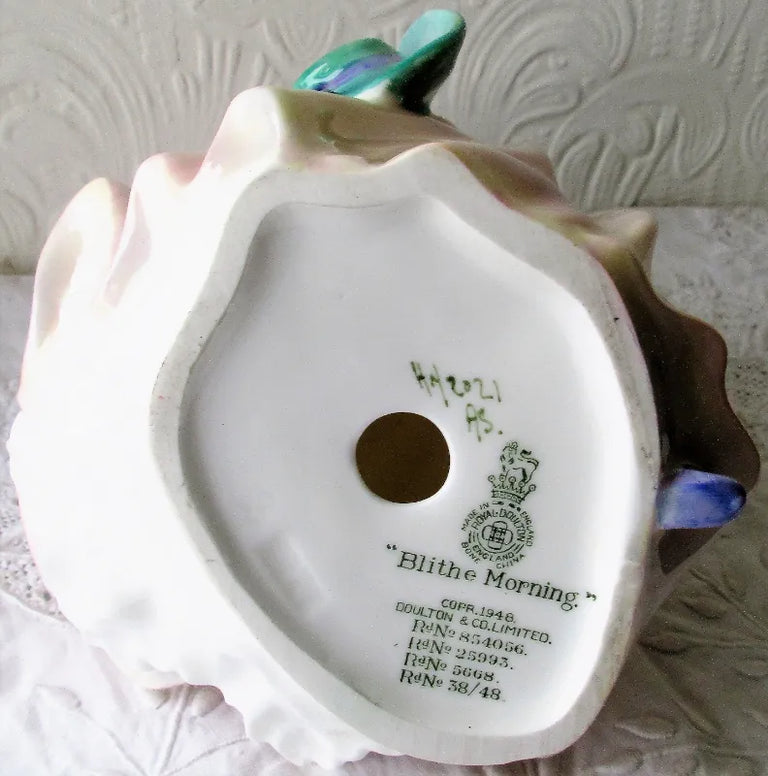 Vintage Royal Doulton Porcelain Figurine ~ 