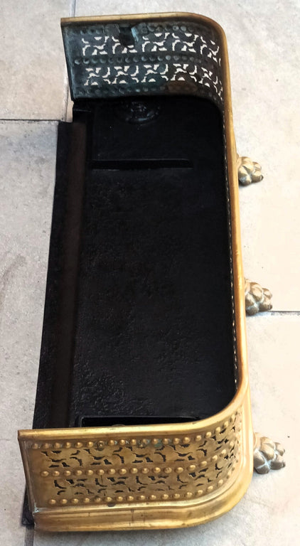 Brass Fender 2f