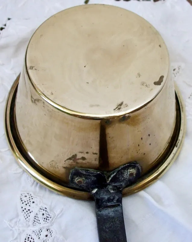 Antique English Victorian Brass Pan / Skillet ~ Medium