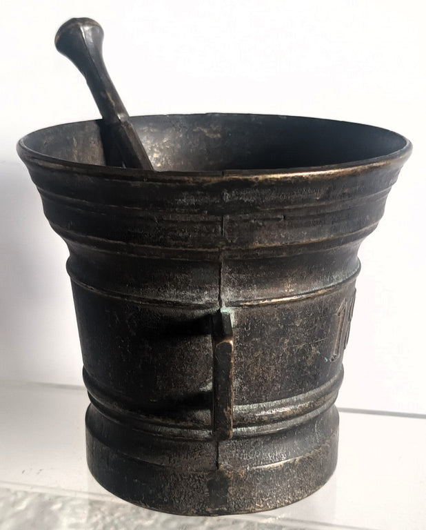 Bronze Mortar and Pestle 1825 1d
