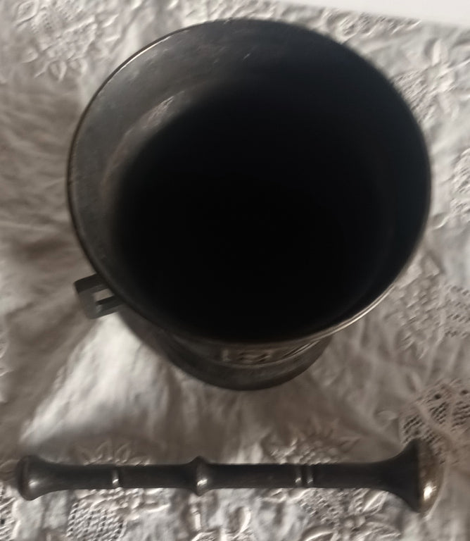 Antique English Georgian Bronze Mortar and Pestle