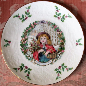 Royal Doulton Porcelain "Christmas" Plate 1978