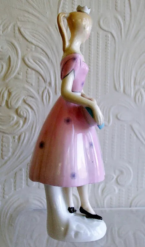 Vintage Royal Doulton Porcelain Figurine ~ 