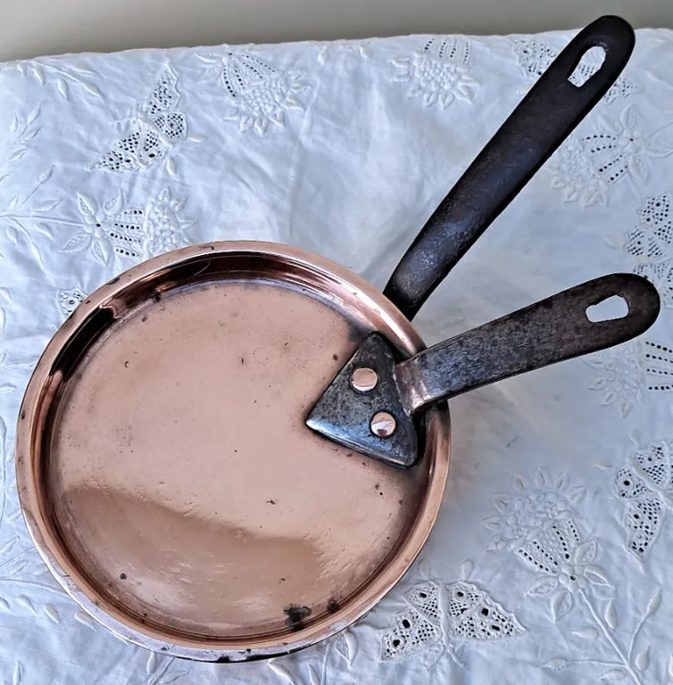 Antique English Victorian Copper Saucepan and Cover
