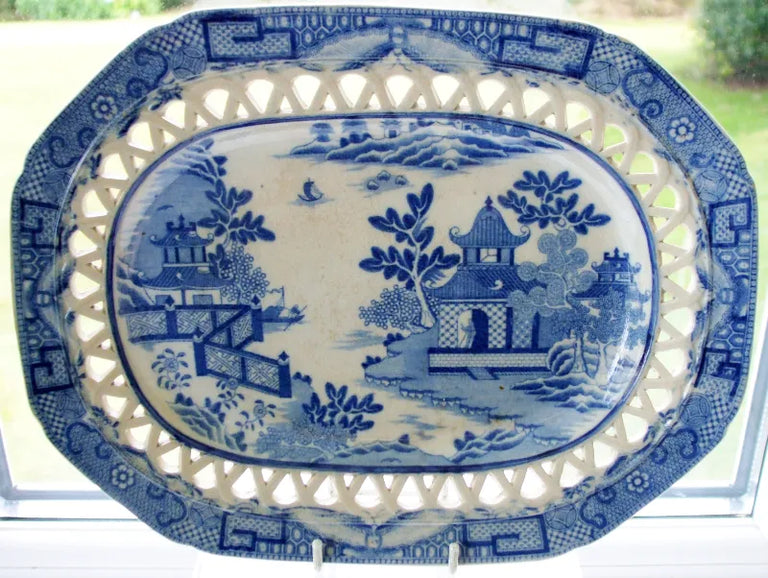 Georgian Blue & White 