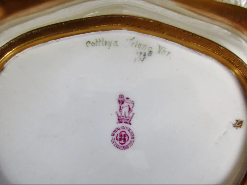Antique Royal Doulton English Porcelain Cabinet Dish, 
