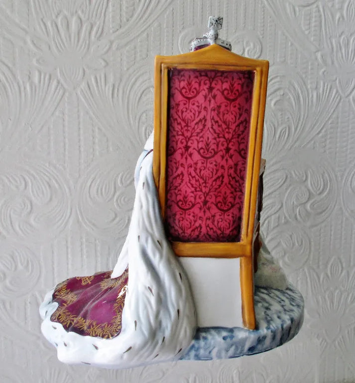 Royal Doulton Porcelain Figurine ~ 