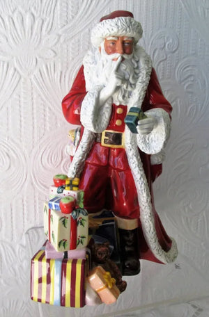 Royal Doulton Porcelain Figurine ~ "Father Christmas" ~ HN 5367