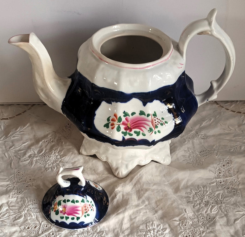 Feather Teapot 1e