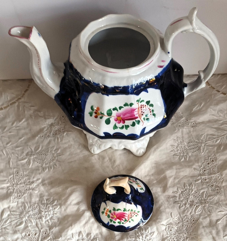 Feather Teapot 2e