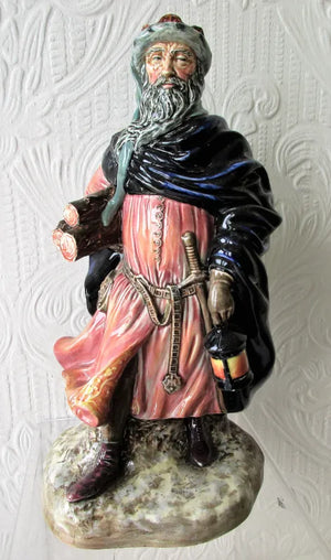 Vintage Royal Doulton Porcelain Figurine ~ "Good King Wenceslas" ~ HN 2118
