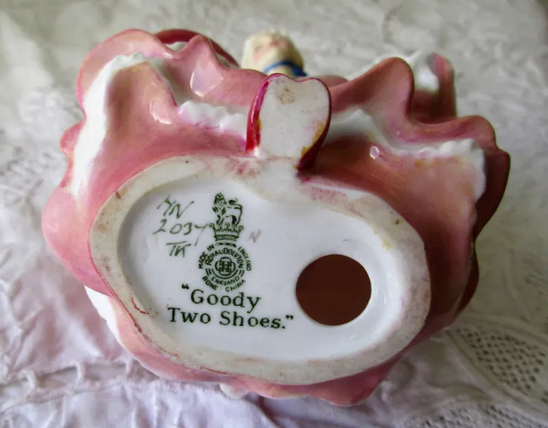 Royal Doulton Porcelain Figurine ~ 