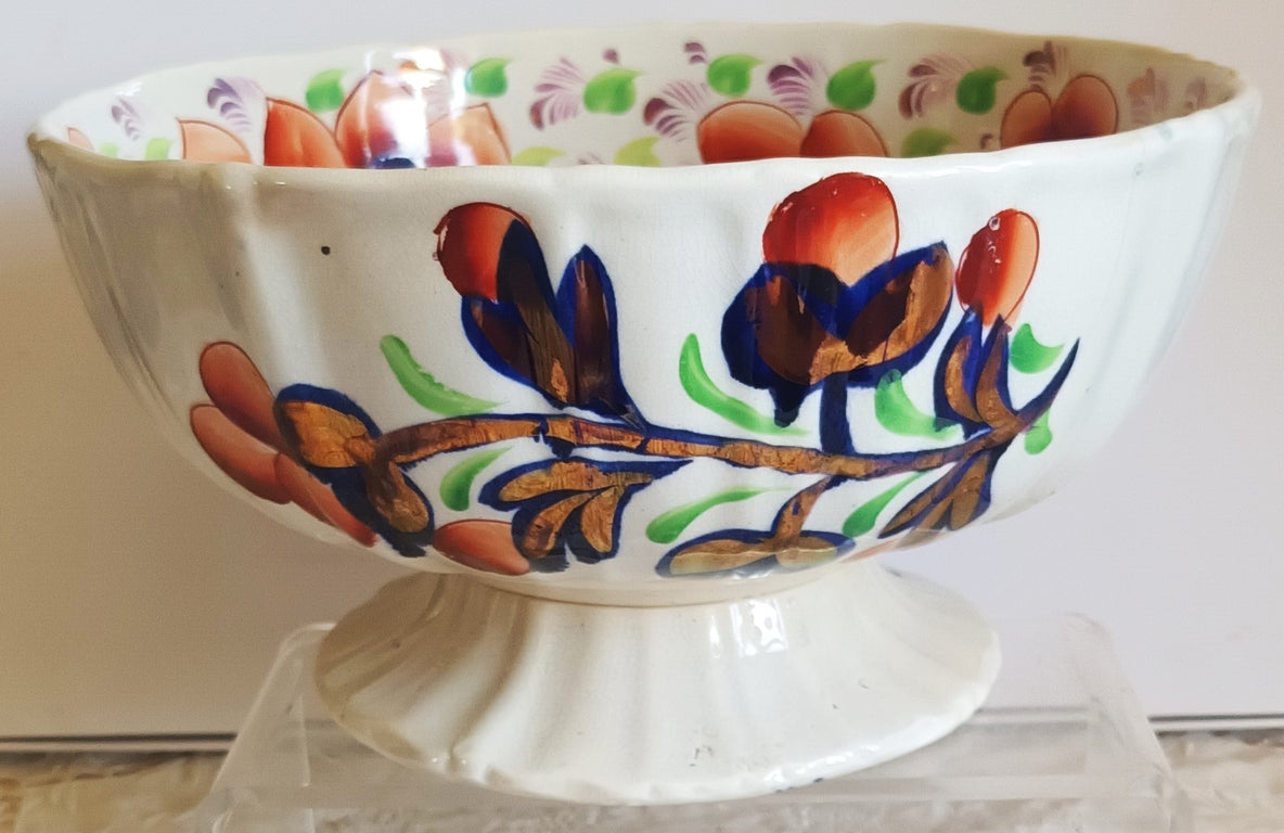 Grape Footed Bowl 1c