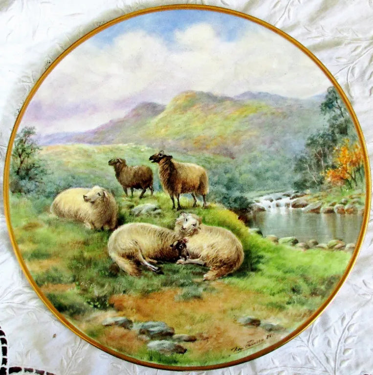 Porcelain Cake / Cheese Stand ~ 