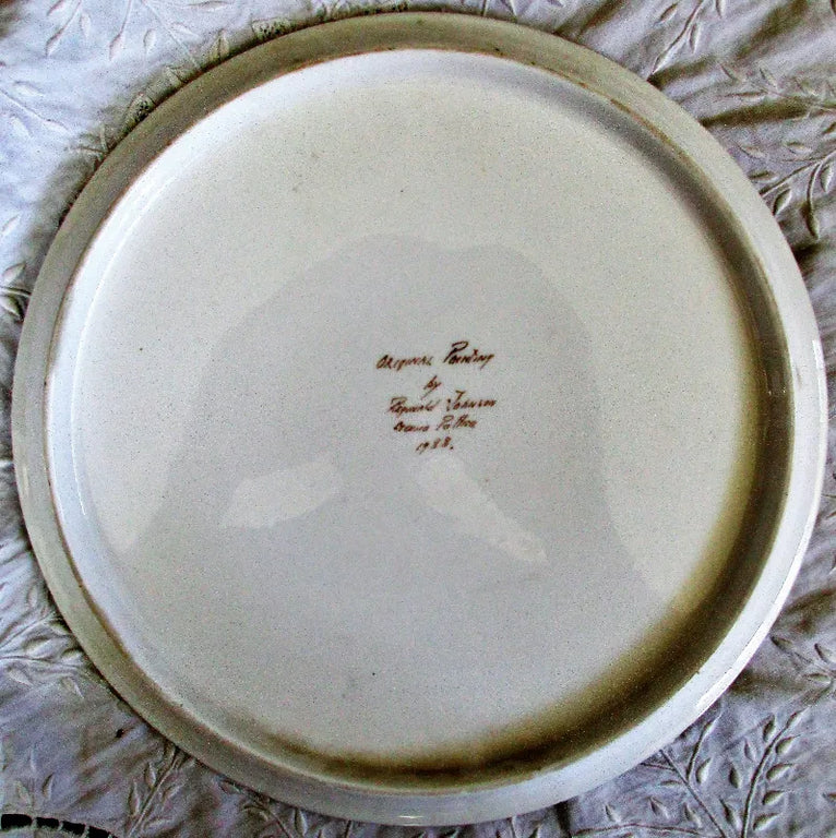 Porcelain Cake / Cheese Stand ~ 