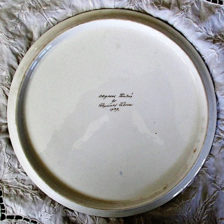 Porcelain Cake / Cheese Stand ~ 