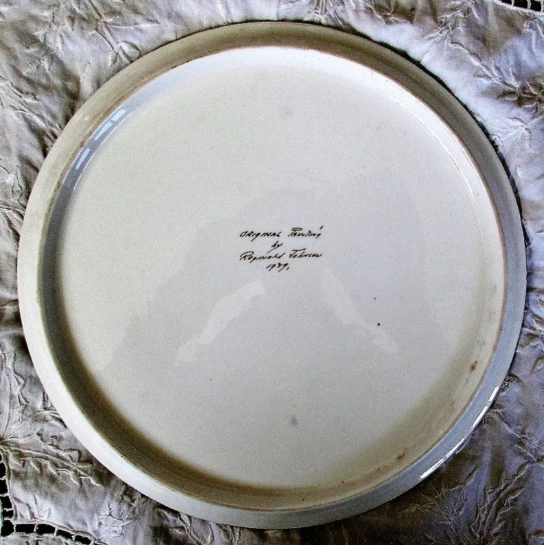 Porcelain Cake / Cheese Stand ~ 