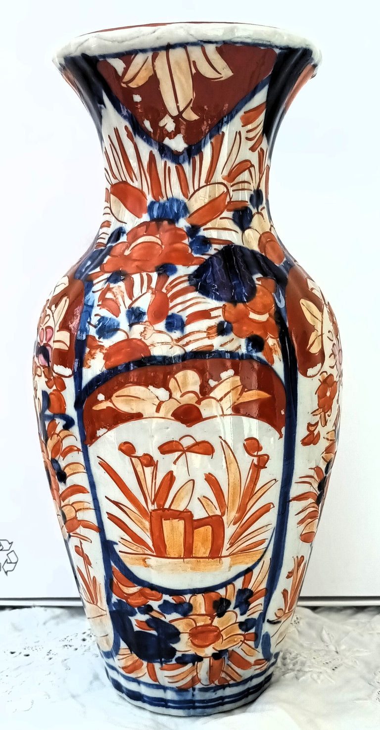 Antique Japanese Meiji Period Imari Baluster Vase