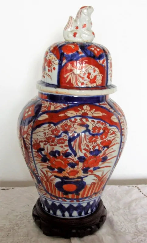 Antique Japanese Meiji Period Imari Porcelain Vase & Cover