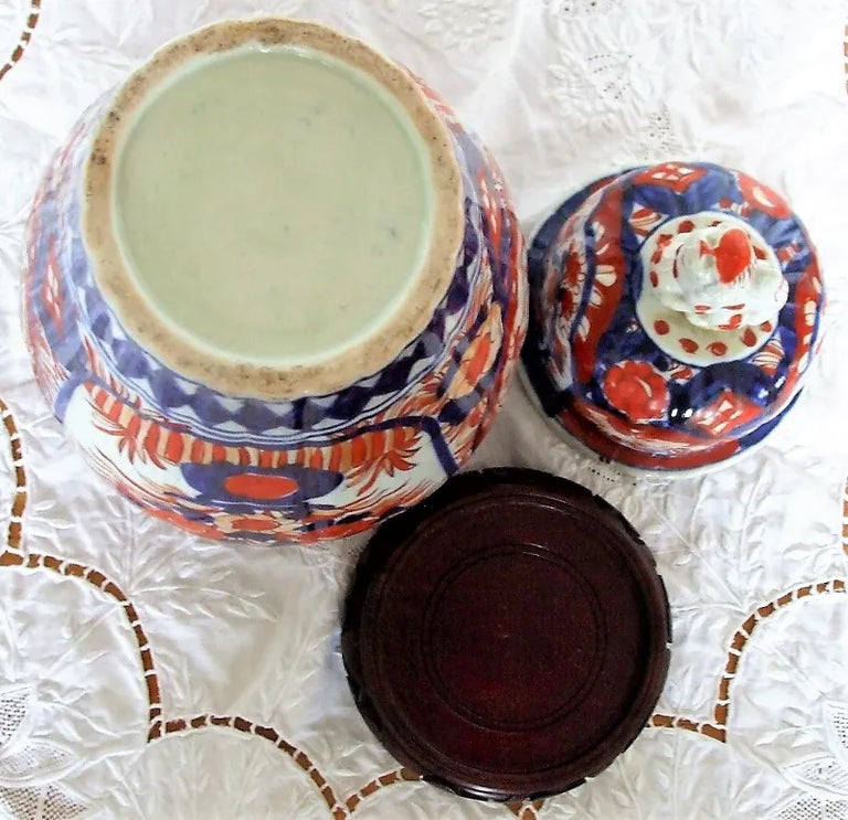 Antique Japanese Meiji Period Imari Porcelain Vase & Cover