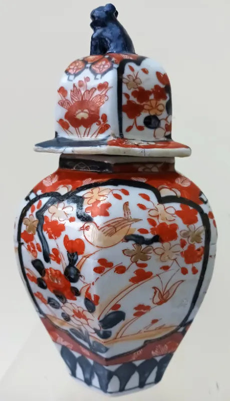 Antique Japanese Meiji Period Imari Porcelain Vase & Cover