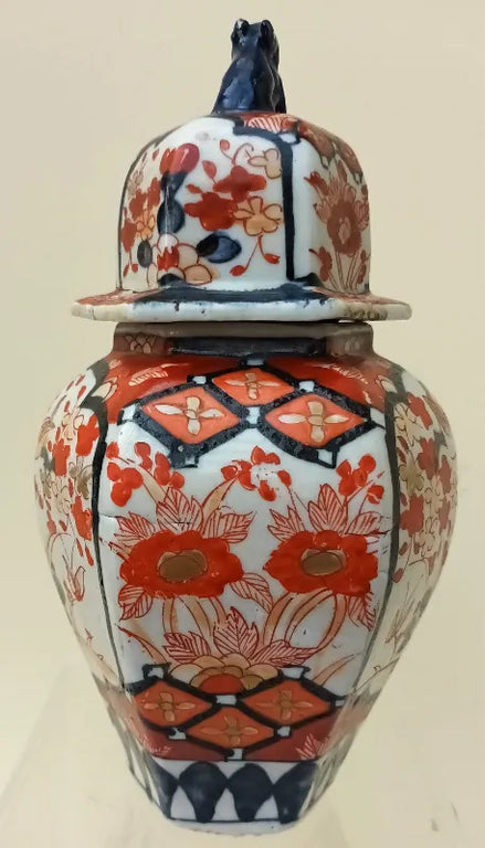 Antique Japanese Meiji Period Imari Porcelain Vase & Cover