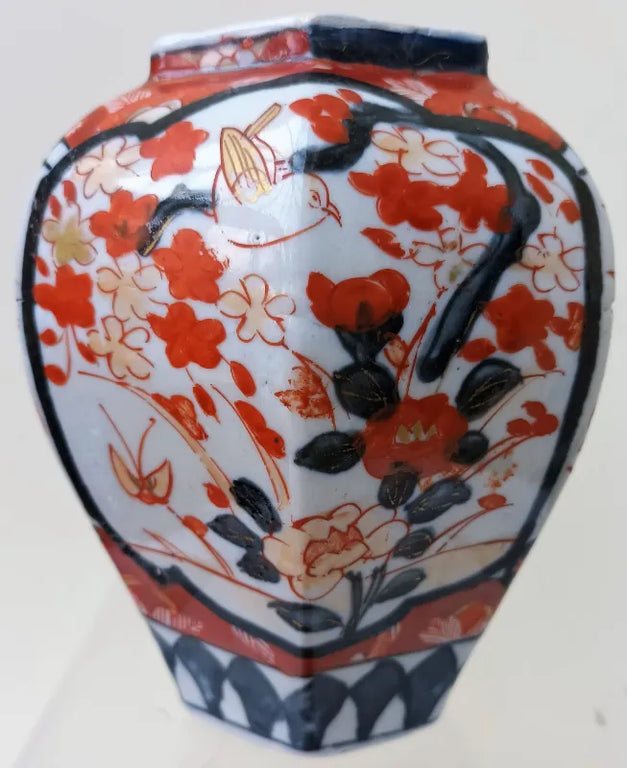 Antique Japanese Meiji Period Imari Porcelain Vase & Cover