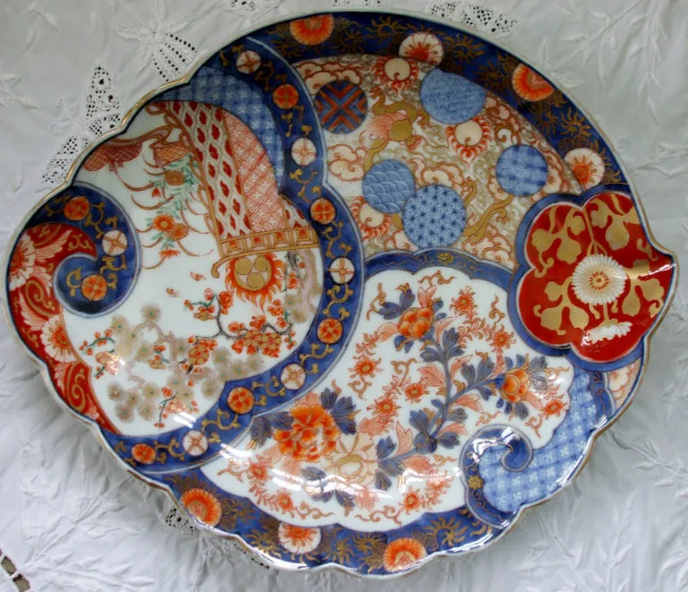 Imari Leaf Dish