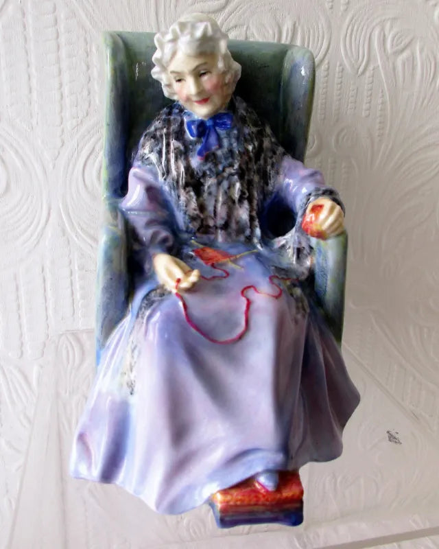 Vintage Pair of Royal Doulton Porcelain Figurines ~ 
