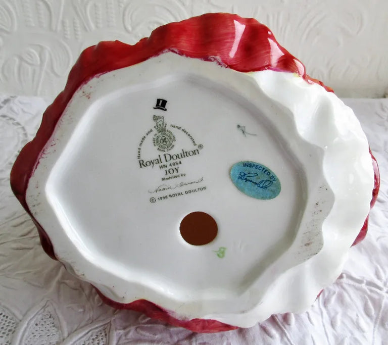 Royal Doulton Porcelain Figurine ~ 
