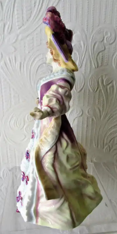 Royal Doulton Porcelain Figurine ~ 