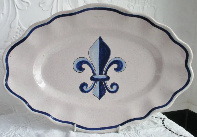 Malicorne Dish