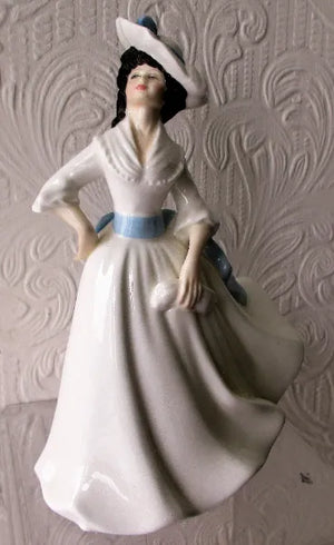 Royal Doulton Porcelain Figurine ~ "Margaret" ~ HN 2397