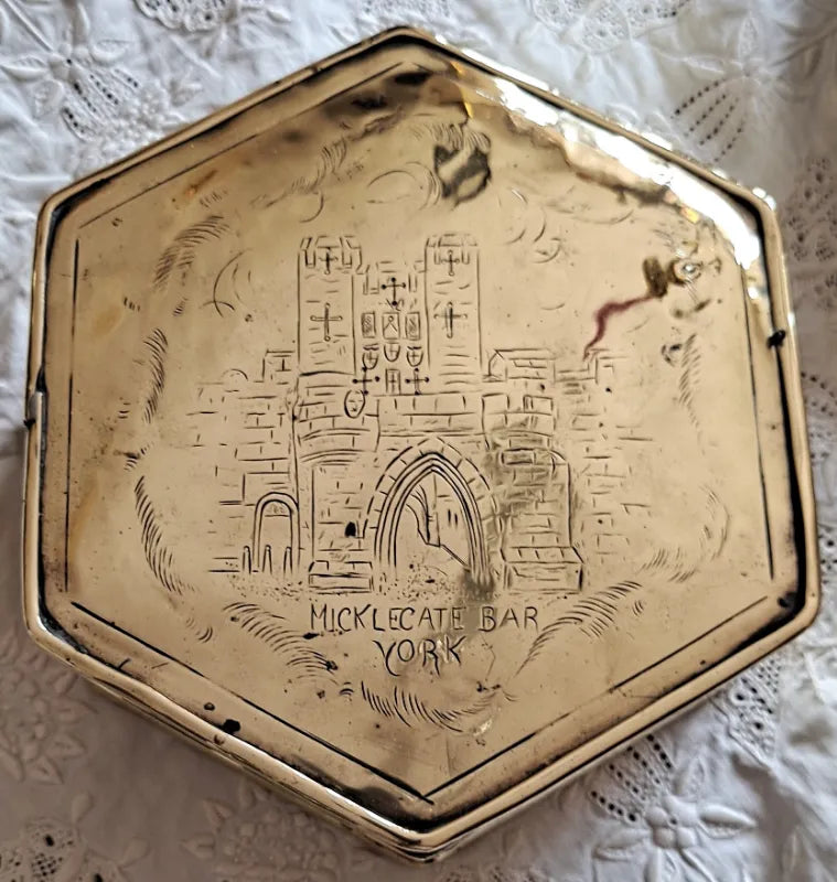 Antique English Georgian Brass Tobacco / Snuff Box