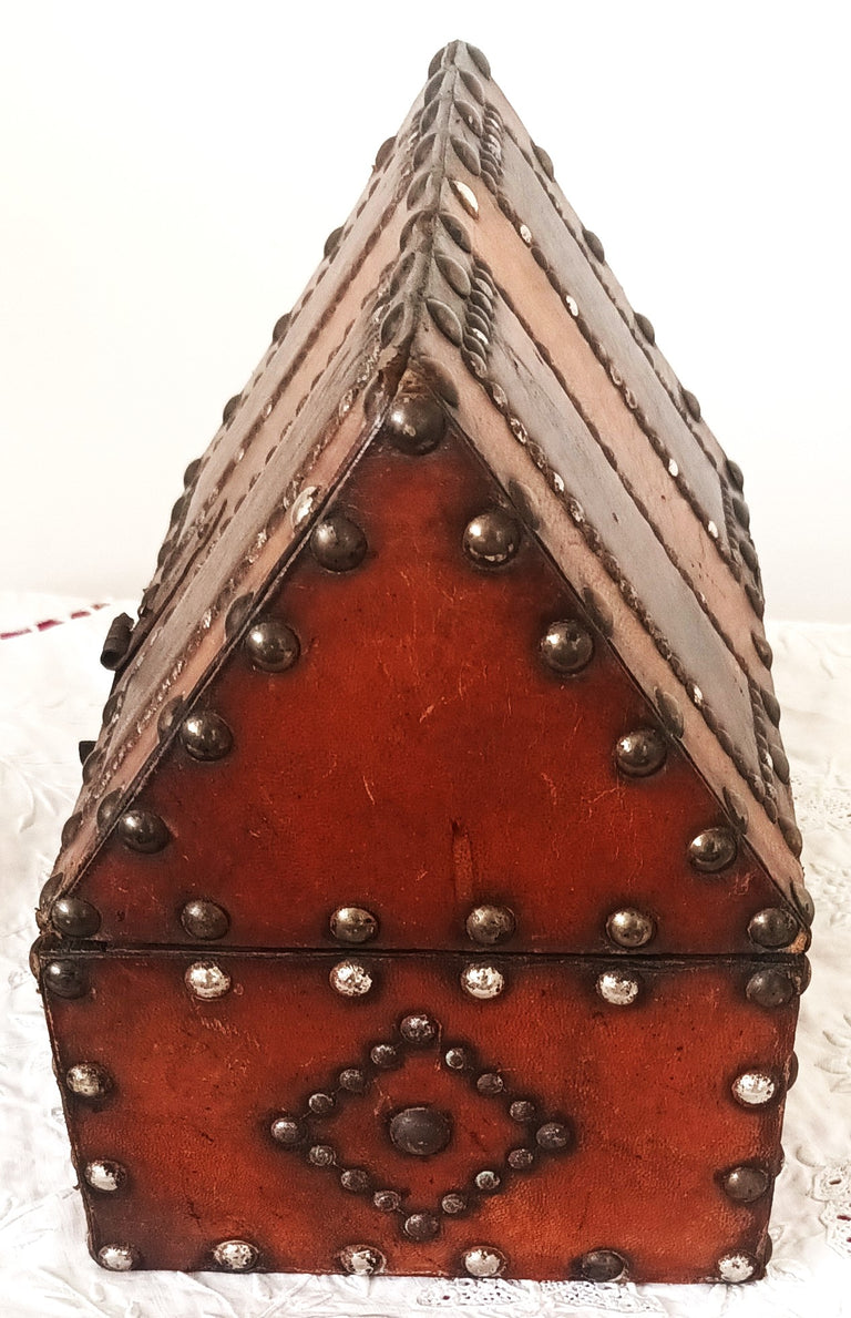 Antique Georgian Leather-bound Casket / Chasse