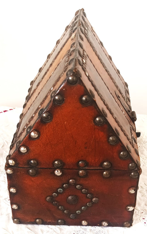 Antique Georgian Leather-bound Casket / Chasse