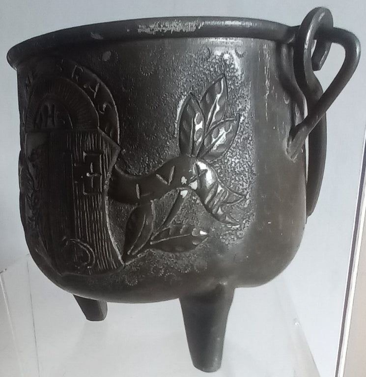 Miniature Pewter Cauldron 1c