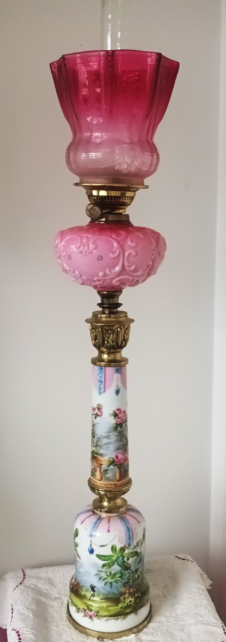 Antique English Victorian Porcelain Oil Lamp