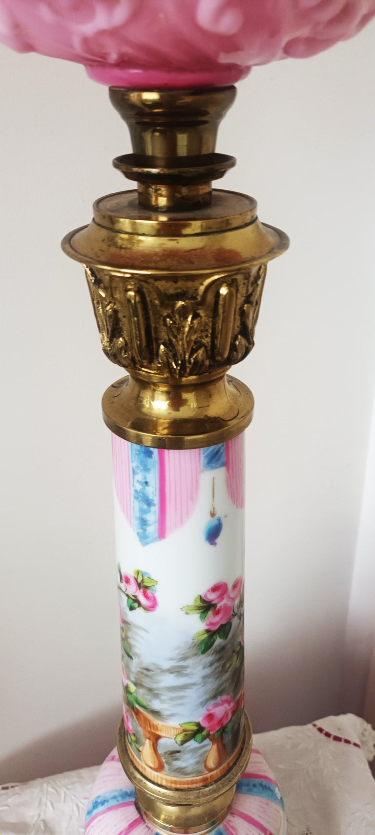 Antique English Victorian Porcelain Oil Lamp