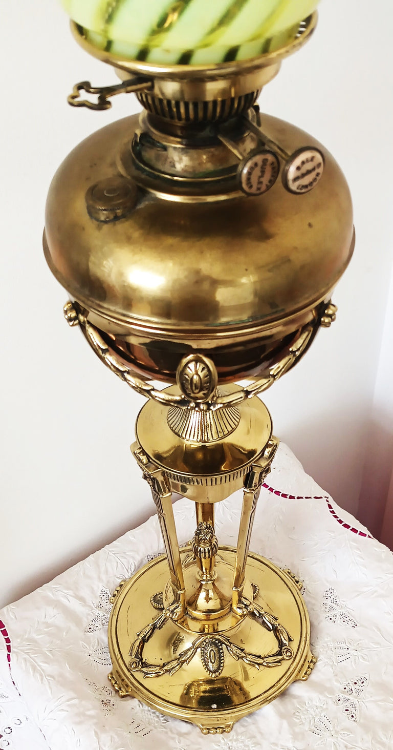 Antique English Victorian Brass Oil Lamp