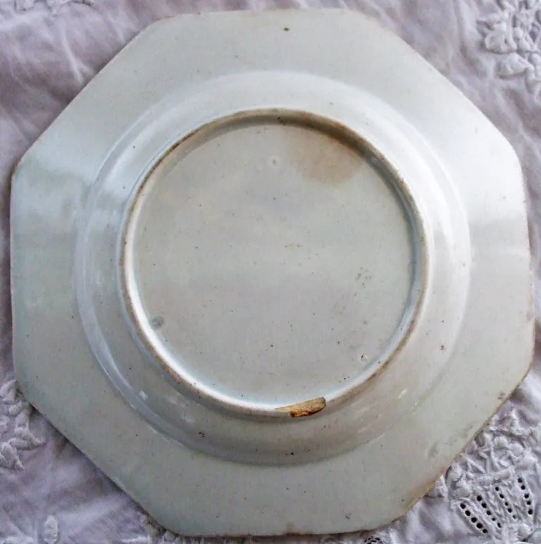 Pair of Georgian Chinoiserie Tea Plates