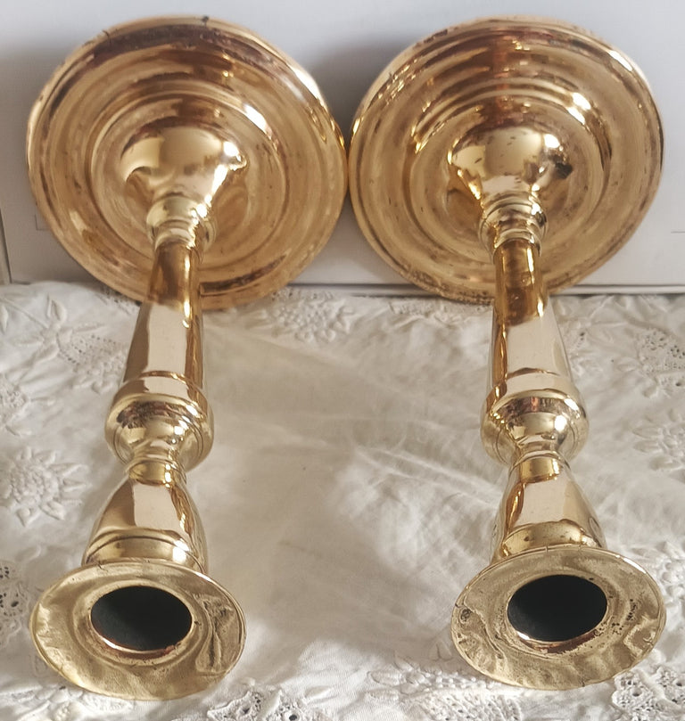 Pair Georgian Brass Candlesticks 25e