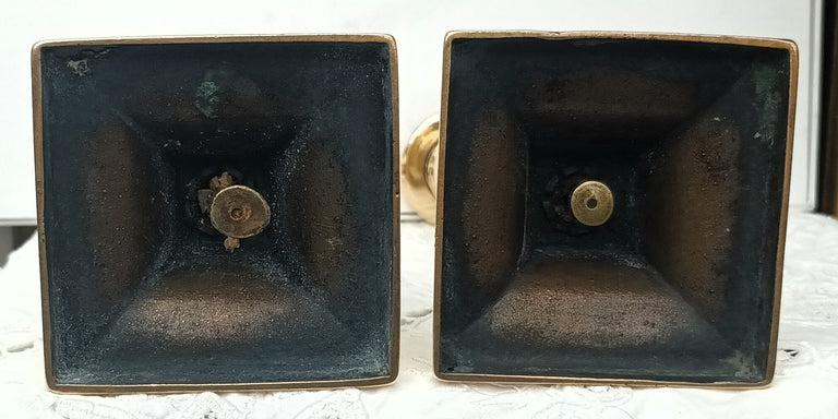 Pair Georgian Brass Candlesticks 31e